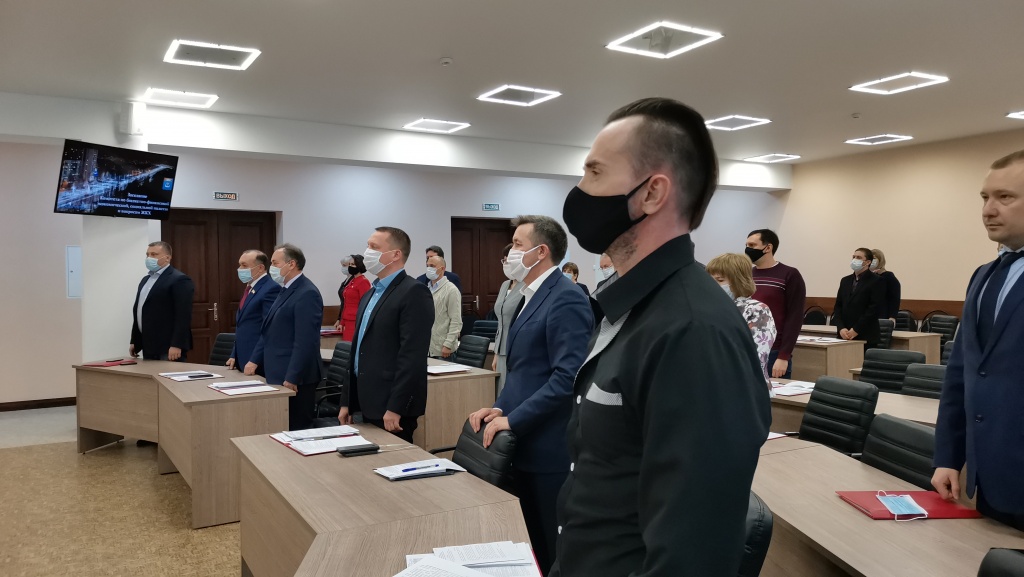 Депутаты Совета муниципального образования город Балаково почтили минутой молчания память жертв геноцида армян
